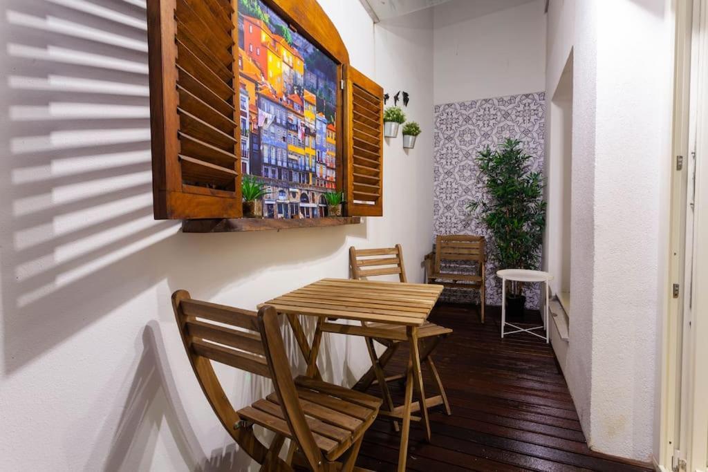 Cozy Apartment In The Center Of Porto Exterior foto